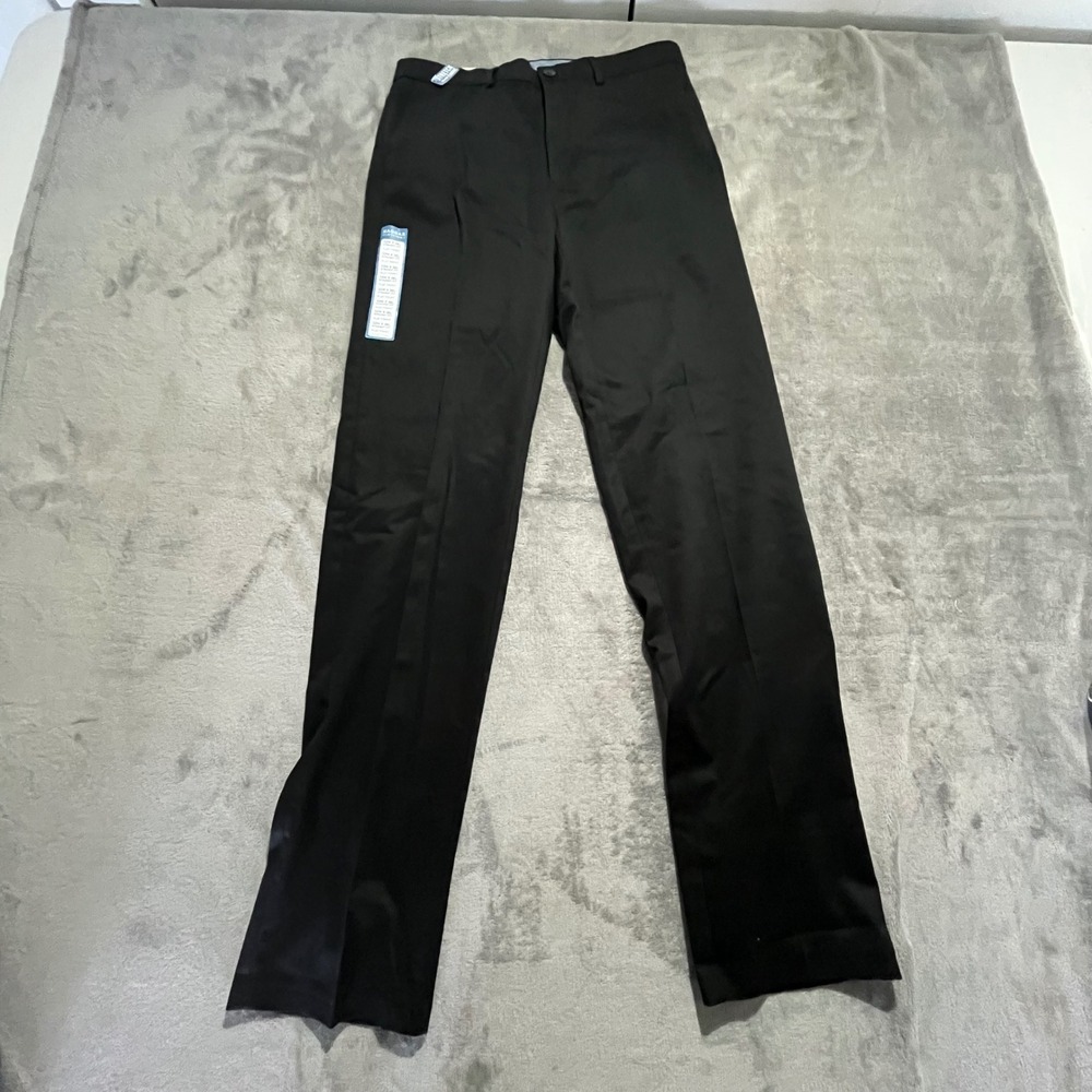 Haggar Premium No Iron Khaki Mens 32x36 Black Straight Fit Stretch Pants NWT